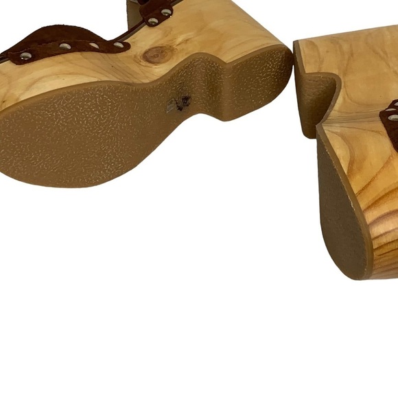 Steve Madden Suede & Wooden Platform Clog Sandals Brass Rivets Adjustable Strap - Picture 8 of 12